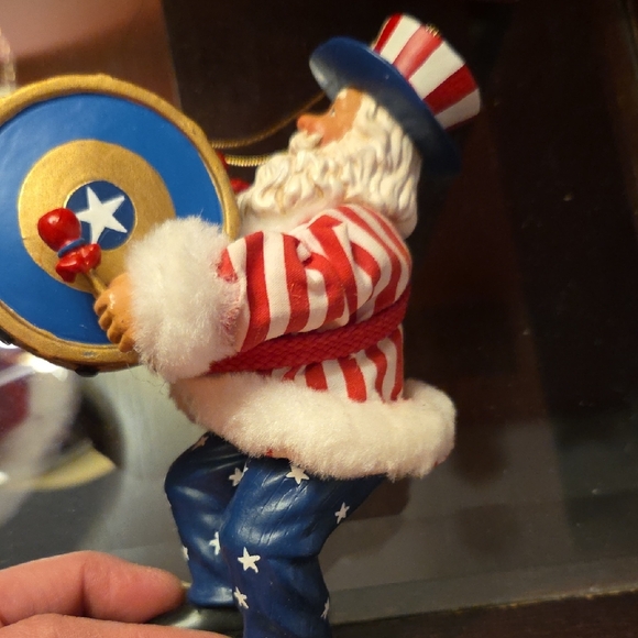 Clothtique Patriotic Santa Claus Ornament with Drum...in Original Box 2000 - Picture 4 of 8